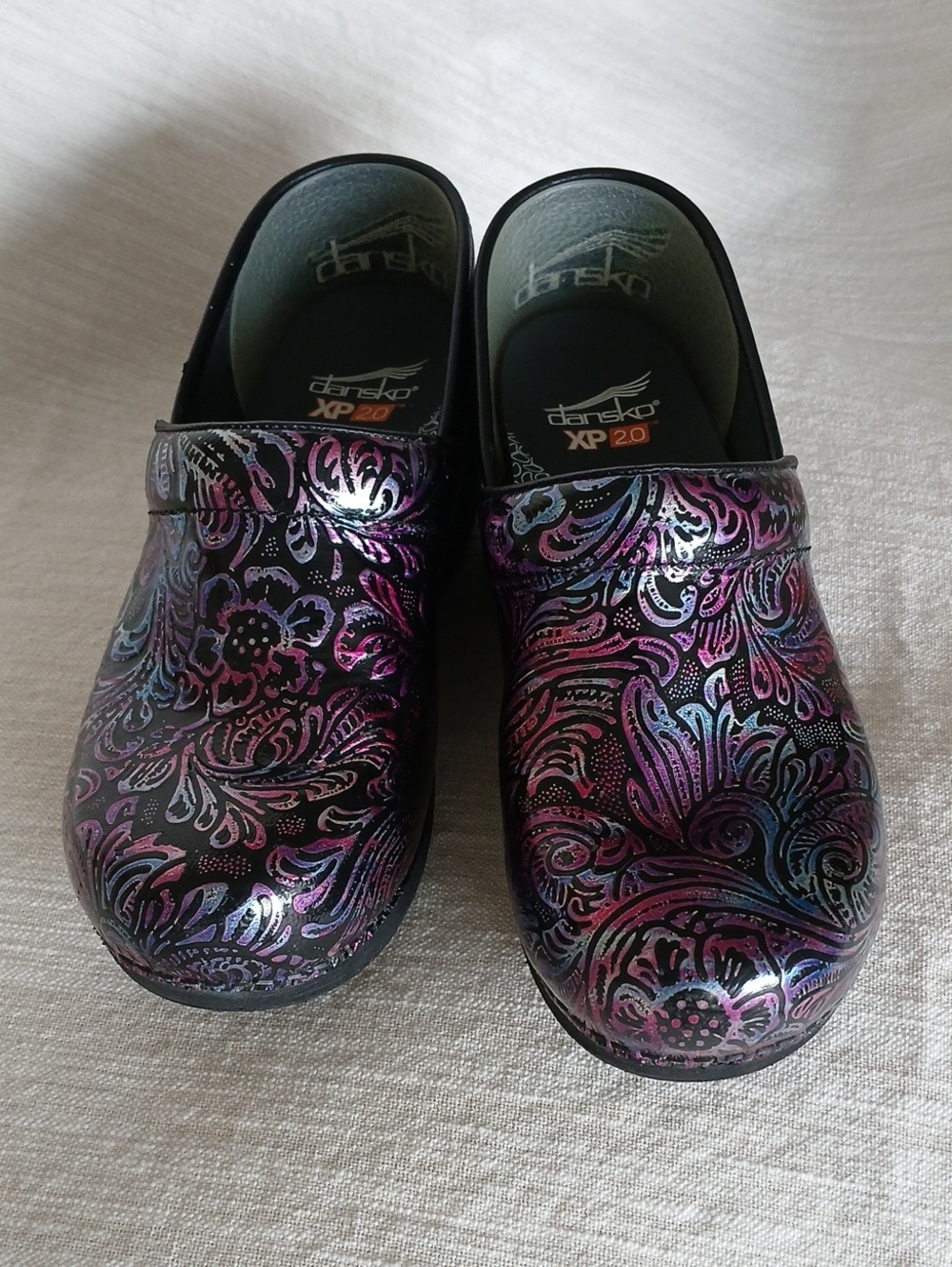 Dansko XP 2.0 Clogs Purple/Black--Size EU 38/US 7.5-8
